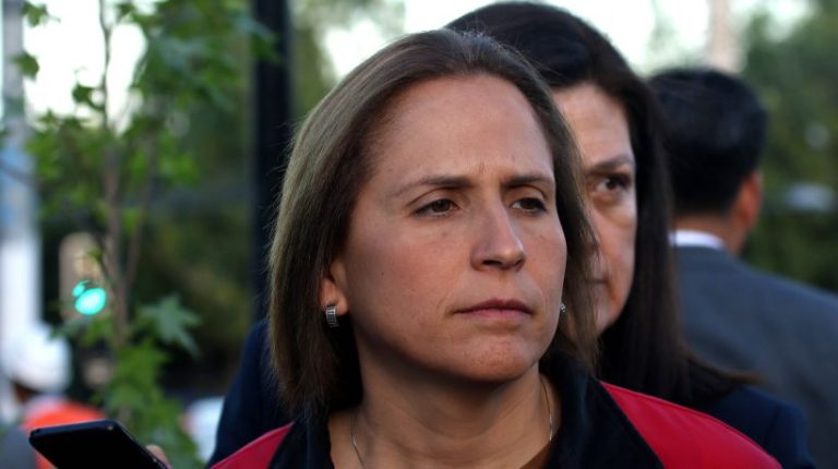 Alcaldesa de Peñalolén y reuniones en La Moneda: “Son como el muro de los lamentos. Uno va, pero no sabe si va a recibir una solución”