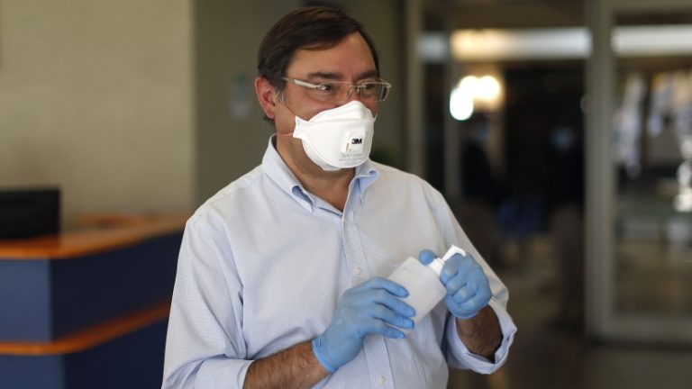 Guevara reconoce posible interés 