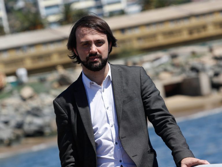 Alcalde Sharp por proyecto de tren que une la capital con Viña y no con Valparaiso: “este es un proyecto que pareciera estar más pensado en Santiago”