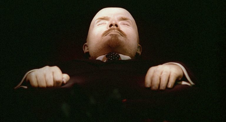 En Rusia proponen vender el cuerpo de Lenin para generar recursos contra el coronavirus