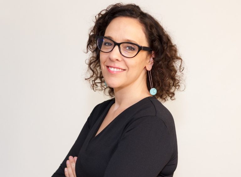 Desescalada emocional: Psiquiatra explica que podríamos sufrir “ansiedad por la salud y síndrome de la cabaña”