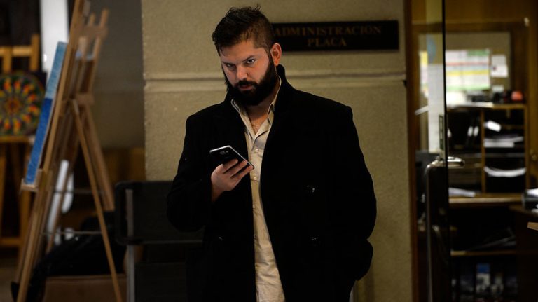 Boric responde a MEO por programa de gobierno común: “Cualquier candidatura debe escuchar el doble de lo que habla