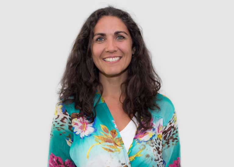 María Asunción Cekalovic, directora (s) del INJUV, nos contó sobre sobre el proyecto Casa Taller