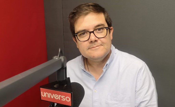 Ernesto Escobar y medios de comunicación: “Tenemos una agenda volátil y se va a mantener durante los próximos meses”