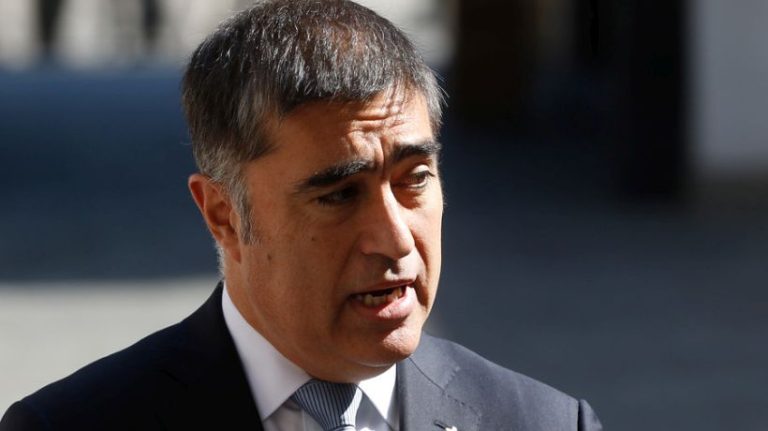 Mario Desbordes ante entrega de indulto a tercer detenido por asesinato a sargento Olivares: