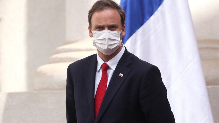 Ministro Ward por plebiscito: “Desde la prudencia lo que corresponde es la prescindencia