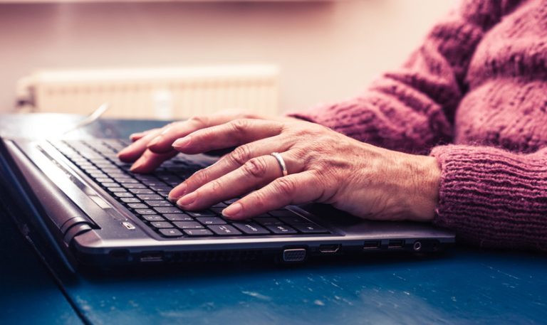 Carlos Valdés, de PortalPyme, nos habló de las becas Corfo para la digitalización de mayores de 55 años