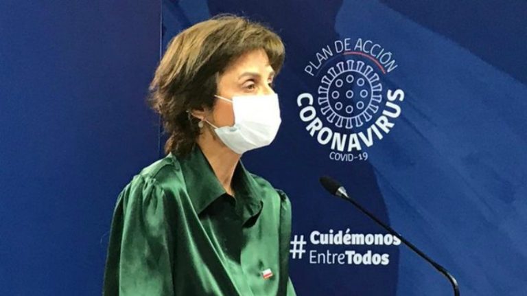 Daza señala que la aplicación de refuerzo para vacunados con Coronavac, se conversó con la OMS y es motivada por la variante Delta