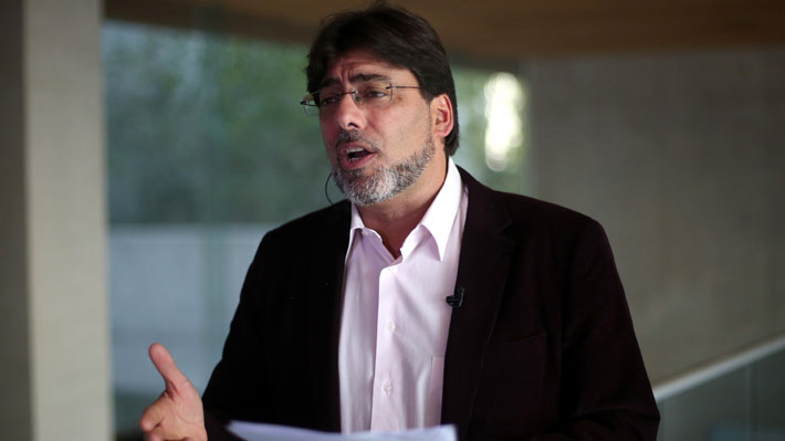 Daniel Jadue dice que el proceso constituyente “es con bastante menos democracia que antes (...) ser críticos no significa que no vamos a participar”