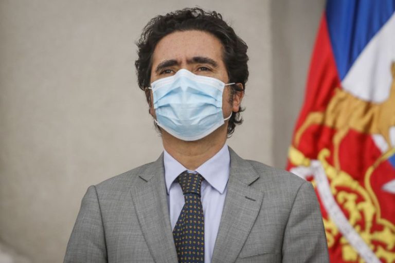 Briones valoró propuesta de la CPC por ingreso mínimo: “Es en lo que Chile ha estado avanzando”