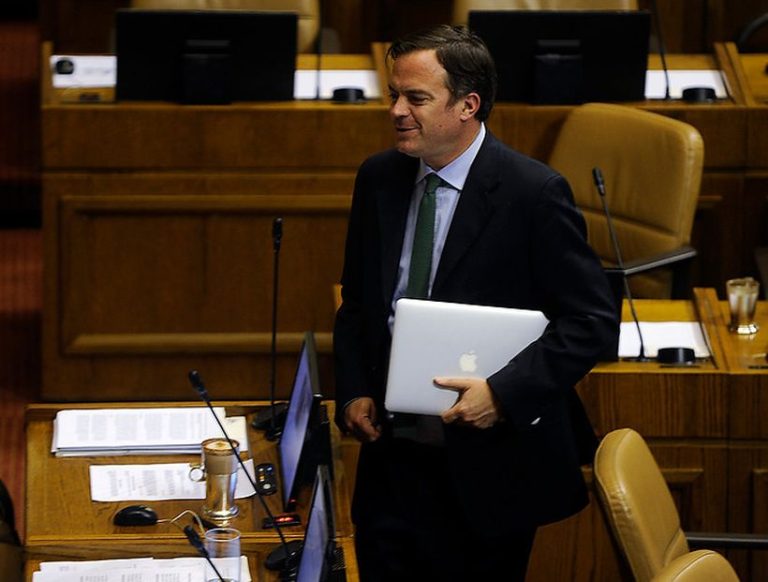 Tras polémica en las elecciones del Senado, Matías Walker sostiene que 