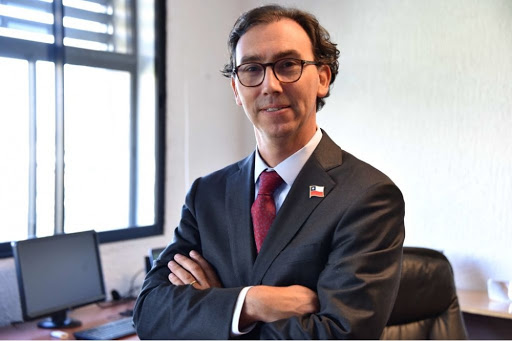 Raúl Figueroa por colegios cerrados: 