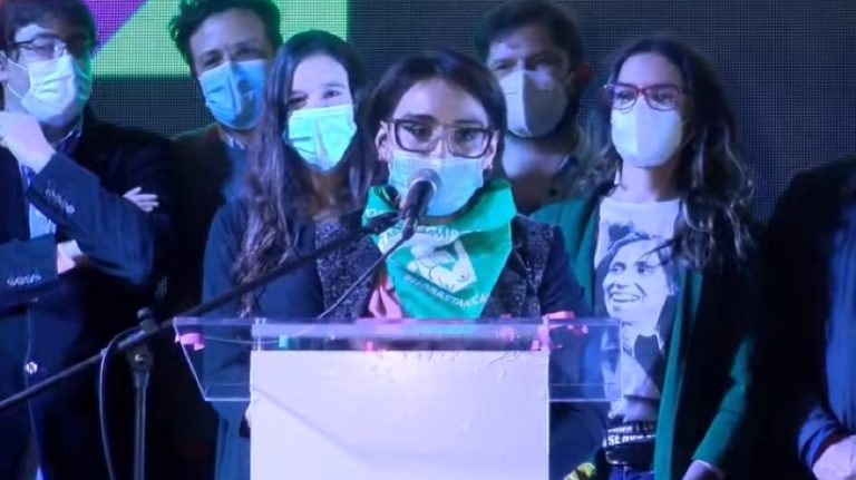 Karina Oliva por paso a segunda vuelta de Gobernadores RM: “hay que salir a conquistar a la gente que se quedó en la casa”