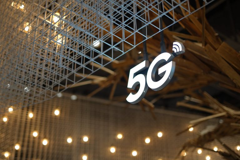 Universo Tencológico Cap.24: Todo sobre la llegada del 5G a Chile