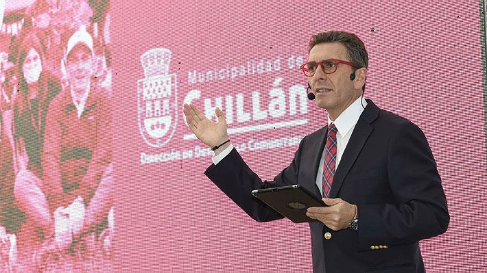 Alcalde de Chillán Camilo Benavente: 