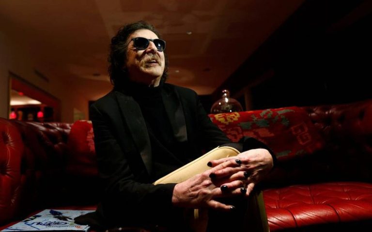 Tras ser internado, Charly García está de vuelta en casa