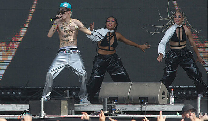 Diputado Castro por proyecto que busca prohibir música urbana en colegios: 