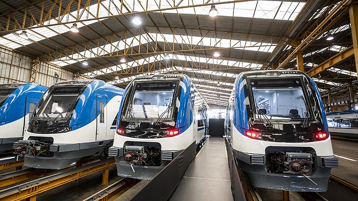 Presidente de EFE Eric Martin confirma gratuidad en servicios en el día del plebiscito