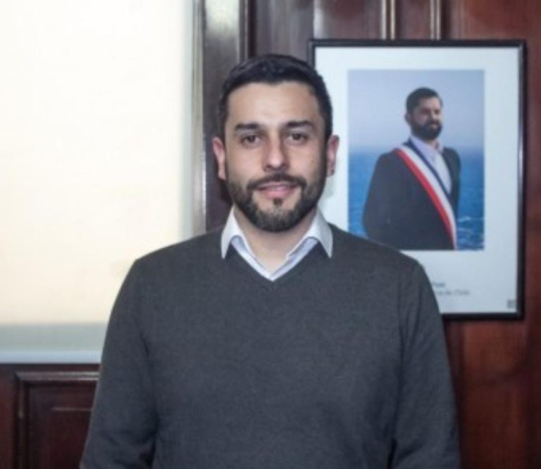 Director (S) del Injuv destaca que comunidades educativas son los espacios 