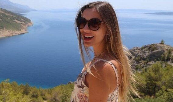 Destino Universo: Dani Urrizola nos lleva a viajar en grupo y con amigos