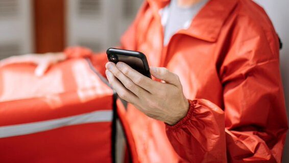 Fairwork Chile dio cuenta de los estándares laborales en la economía de las plataformas digitales