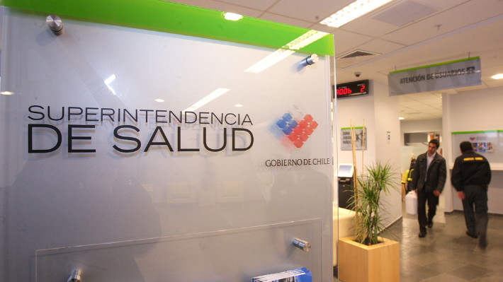 Superintendencia de Salud se reunirá con Isapres ante fallo de la Corte Suprema por tabla de factores