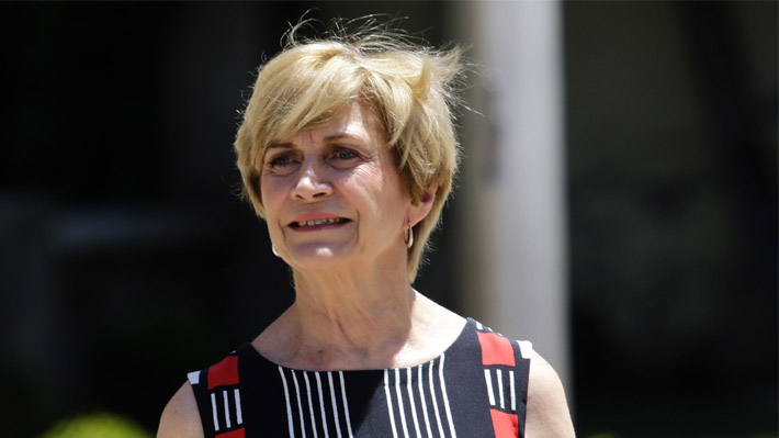 Alcaldesa de Providencia Evelyn Matthei ante respaldo del Gobierno a carabineros: 