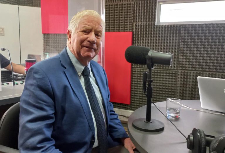 Candidato a Consejero Constituyente Jaime Ravinet responsabiliza al Gobierno en poco conocimiento ciudadano del proceso