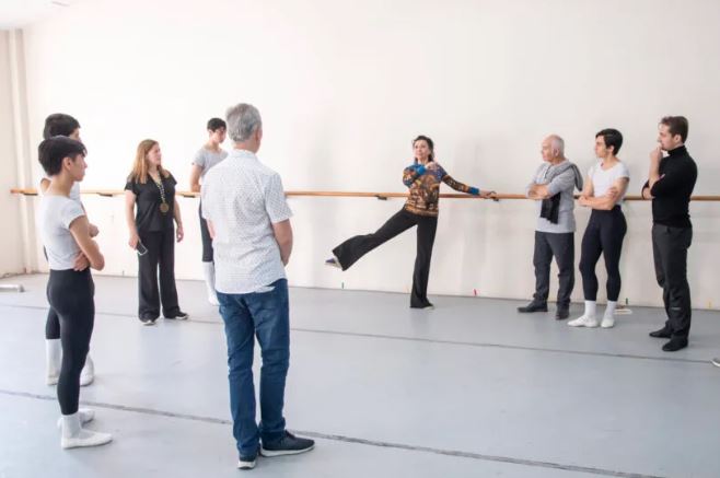 ¿De qué se trata el acuerdo entre la Ópera de París y el Teatro Municipal de Santiago? conversamos con su directora Carmen Gloria Larenas