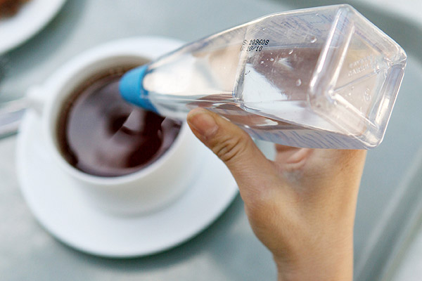 Diabetóloga Lorena Salinas ante advertencia de OMS por endulzantes: 