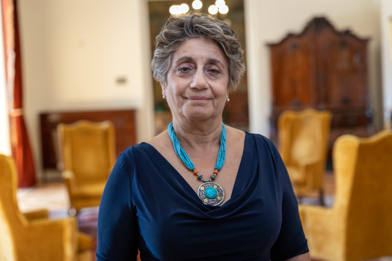 Ministra López   llama a reflexionar “desde la Ética” por nuevo socavón en Reñaca y agrega que “La constructora pasa piola”