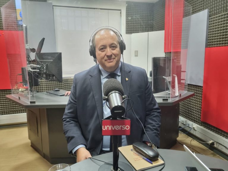 Valencia asegura que investigación en caso convenios 