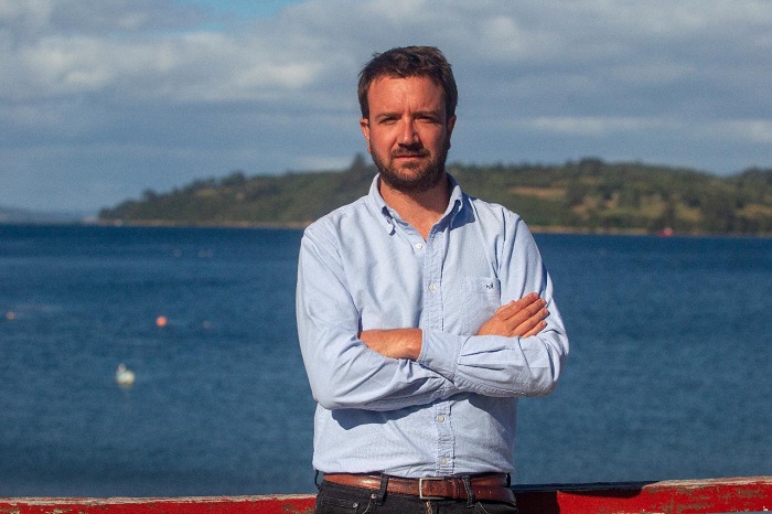 Juan Luis Ossa lamenta debate político ad portas de conmemoración de 50 años del 11-S: 