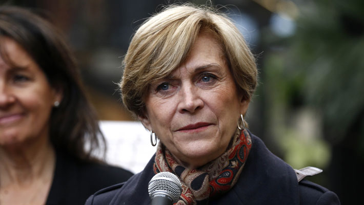 Alcaldesa Matthei confirma que mantiene un proceso judicial con la ministra Arredondo por licitación