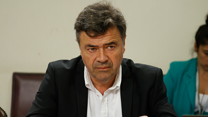 Ministro de Agricultura adelanta la presentación de antecedentes a la FNE por alza en precios de papas: 