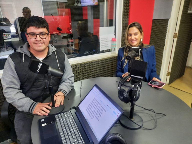 Daniela Espinoza, fundadora de la Edtech Brechacero nos cuentas los detalles de los cursos online gratuitos para ayudar a mujeres con destrezas comunicacionales