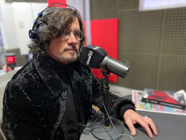 Freddy Stock y su libro sobre Víctor Jara: 