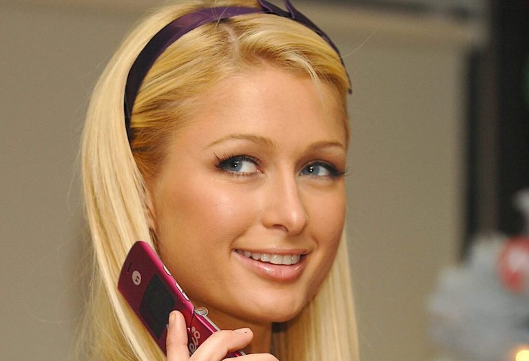 ¿Tuviste este teléfono? Motorola apela a la nostalgia y sigue haciendo historia