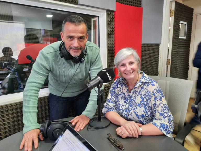 Expo Materiaprima el  encuentro que reunió a exponentes y amantes de disciplinas como el  tejido, el bordado y la pintura