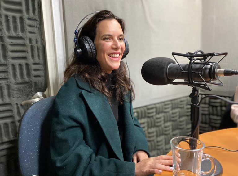 María José Illanes, actriz y tarotista: 