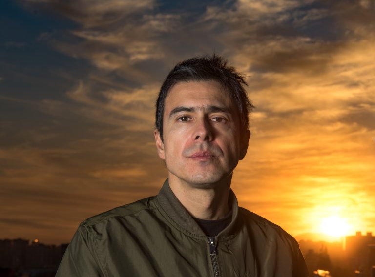 La Hora del Taco: Conversamos con Francisco González ex Lucybell, que acaba de lanzar un nuevo single junto a Amaya Forch: 'Tiempos Inciertos'