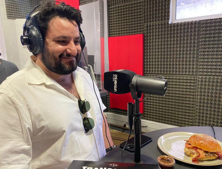 Esto Es Vida: La completa y sabrosa carta de sánguches y hamburguesas de Docetrece Restaurant