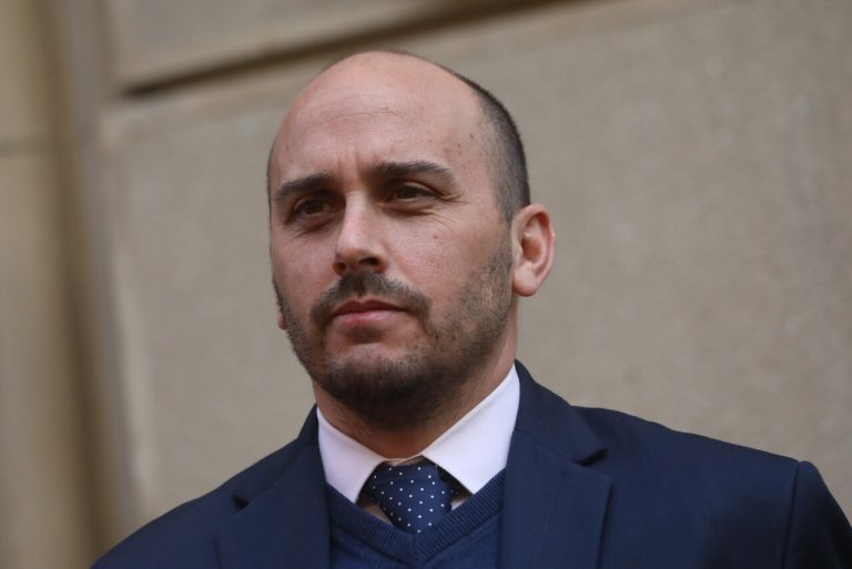 Diputado Longton (RN) por Defensoría de las Víctimas: 