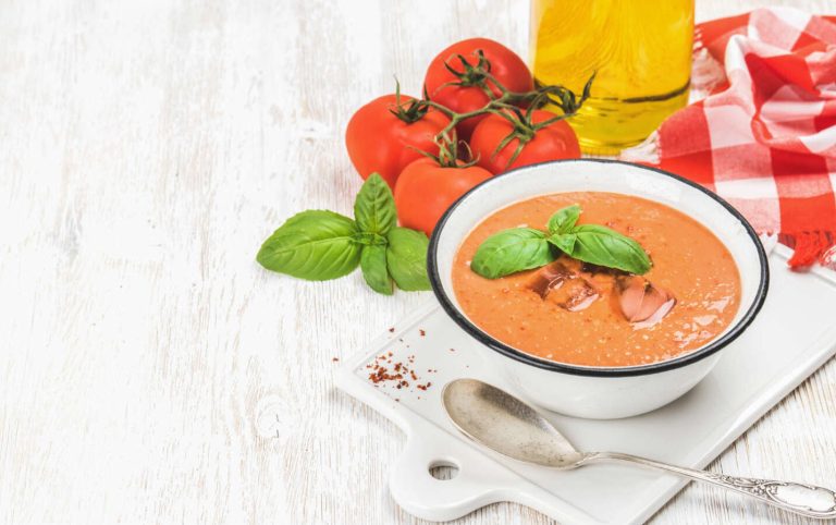 Doctor Pichangas trajo ricas recetas fáciles de sopas y cremas frías para el verano