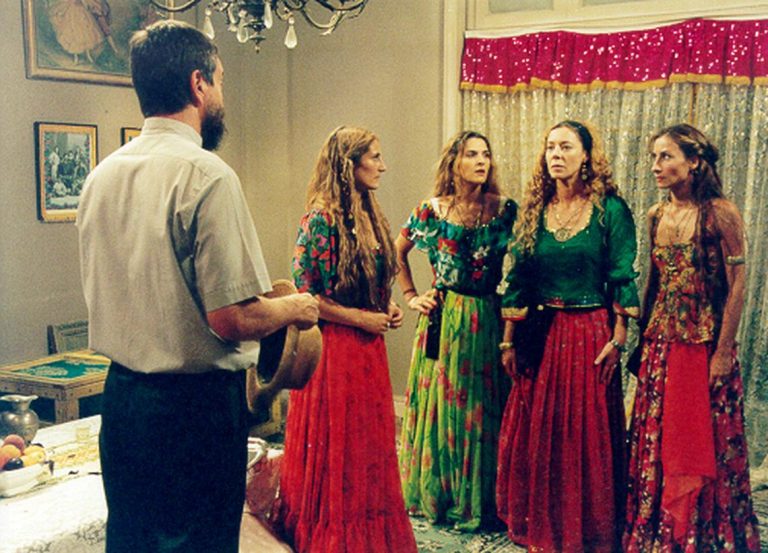 Los jóvenes chilenos siguen consumiendo teleseries: ¿Por qué están desapareciendo? Lo conversamos con Rodrigo Álvarez