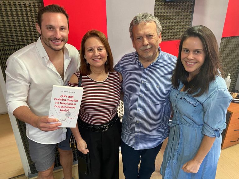 Ricardo Cariaga, escritor: 