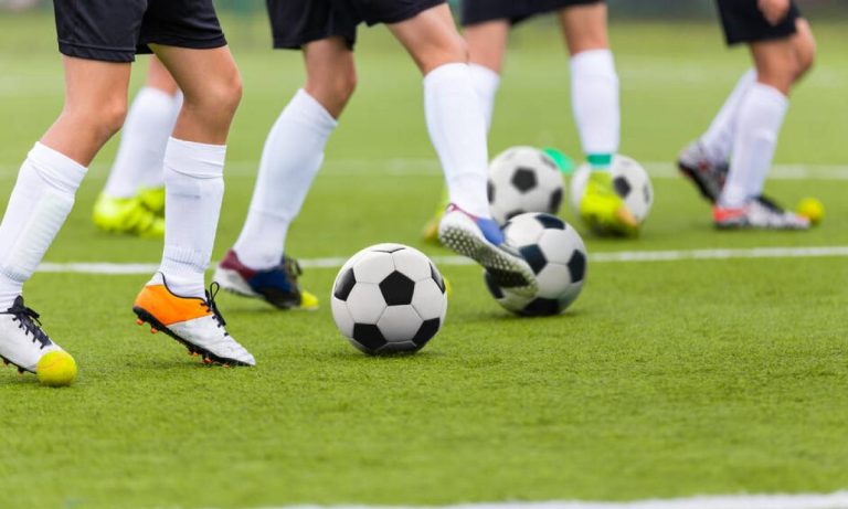 Millonarios Prematuros: Futbolistas que lo perdieron todo