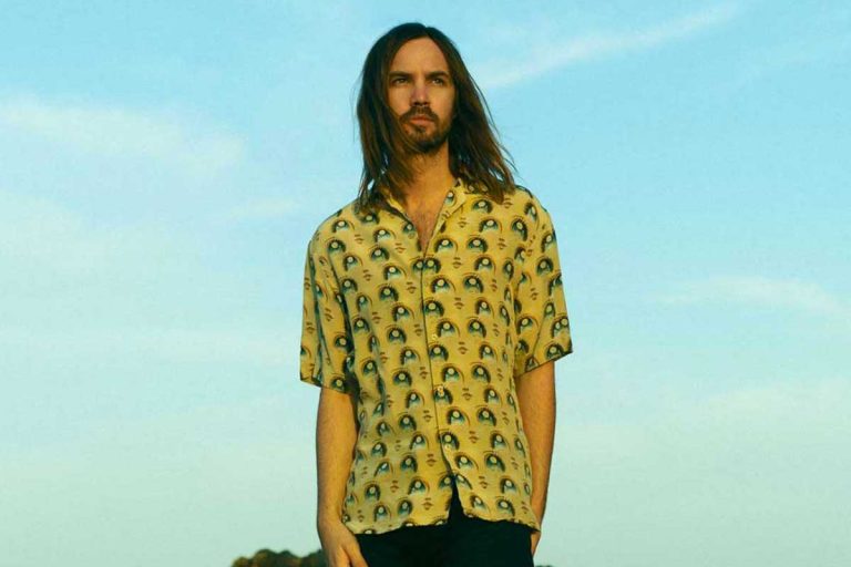 Kevin Parker de Tame Impala se suma a la tendencia vendiendo los derechos de su catálogo