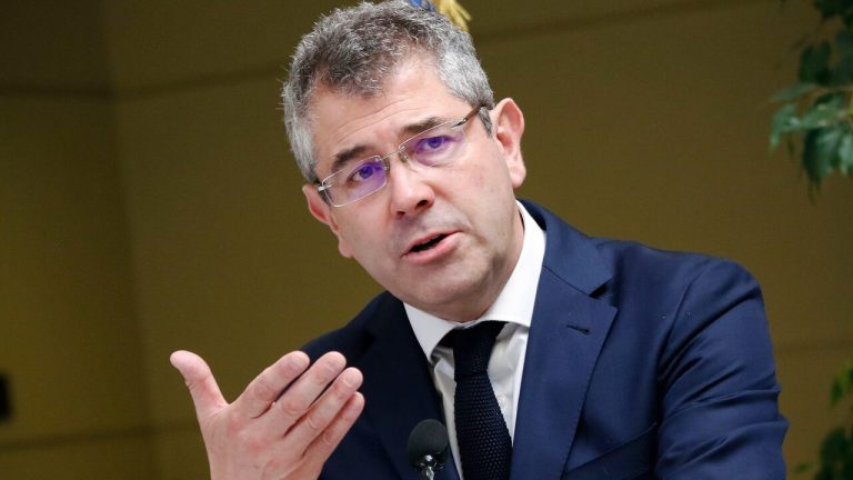 Jouannet sobre interpelación a ministro Pardow: 'No nos entregó toda la información que debía entregarnos teniéndola