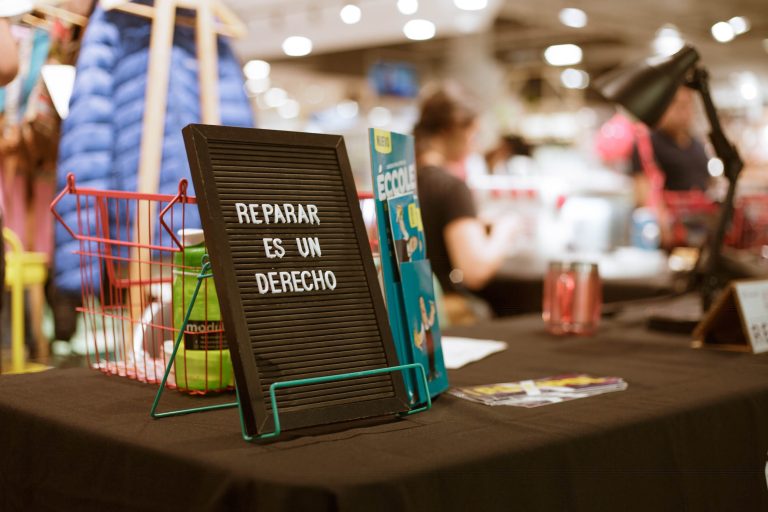 Reparalab: El oficio de darle una segunda oportunidad a las cosas rotas o imperfectas